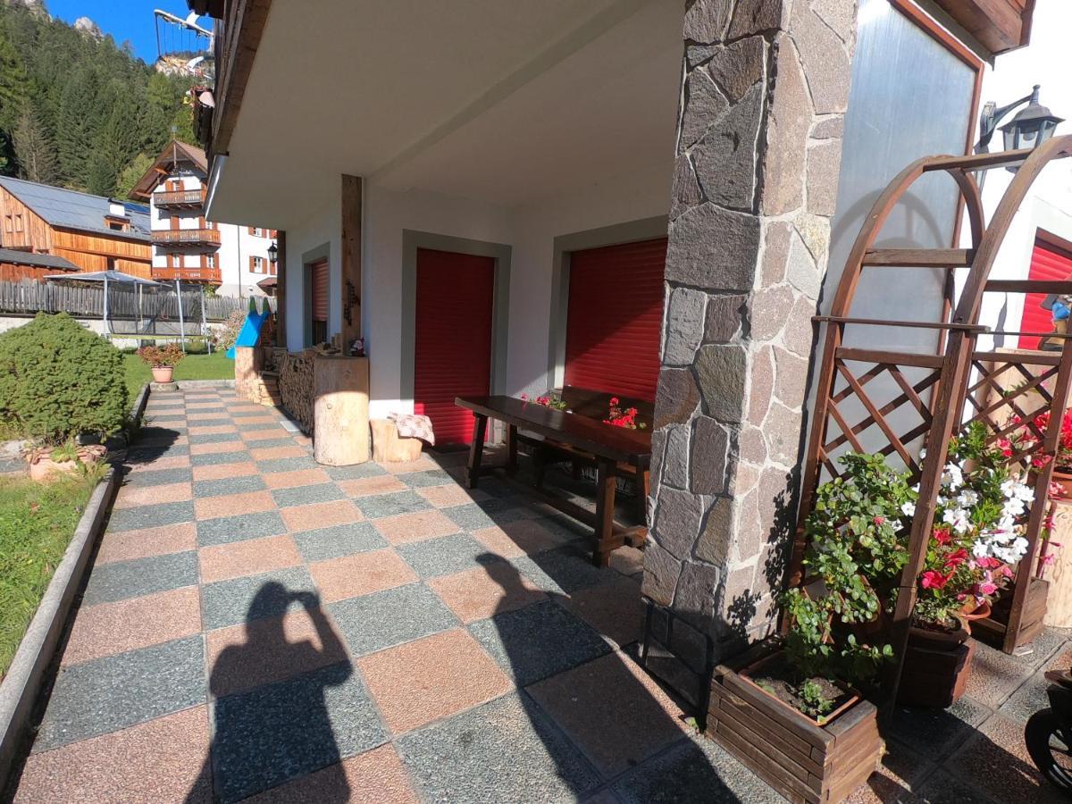 Ciasa De Epi Apartment Pera Exterior foto